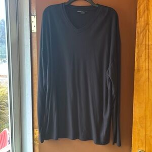 Salute Oleg Cassini long sleeve black shirt, size XL, great condition